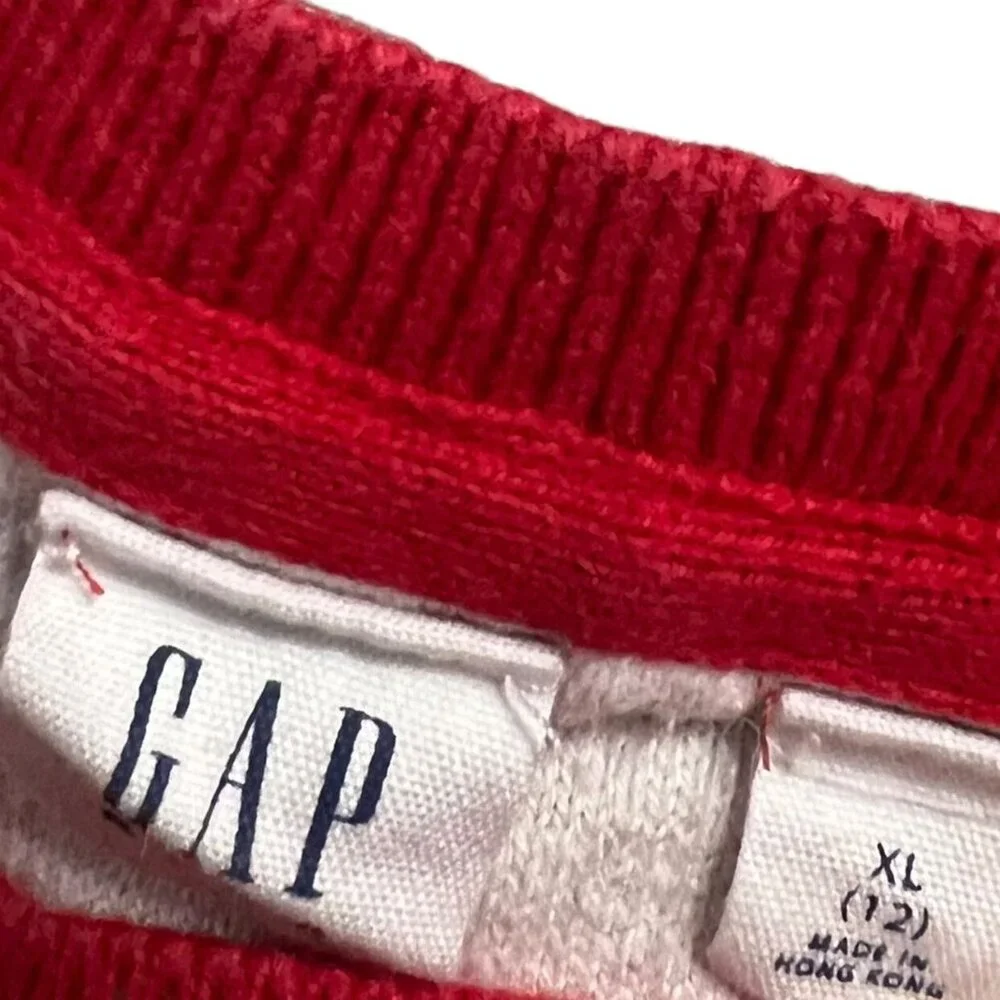 Gap Kids XL (12) Red Heart Valentine's Sweater